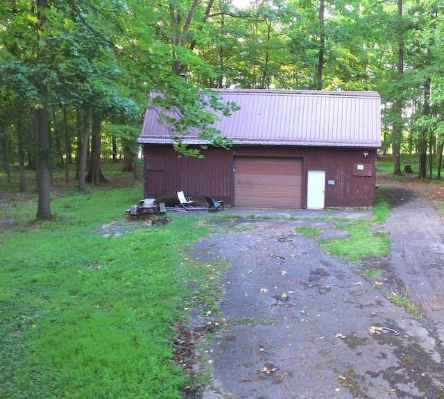 Listing photo 2 for 0 Walker Lake Rd, Mansfield OH 44906