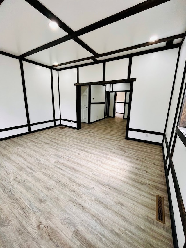 328 Newman St, Mansfield, OH 44902 - bonus room with wood finished floors and visible vents