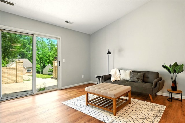 1696 Riva Rdg, Mansfield, OH 44904 - living room with wood finished floors