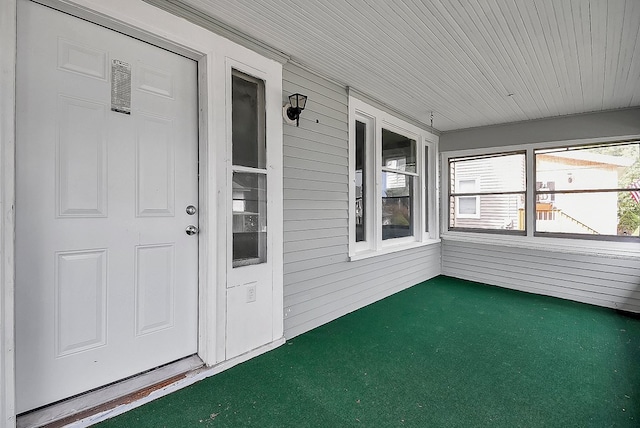 view of unfurnished sunroom