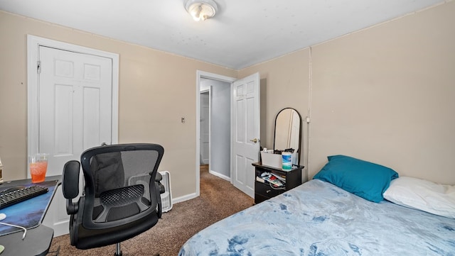 view of carpeted bedroom