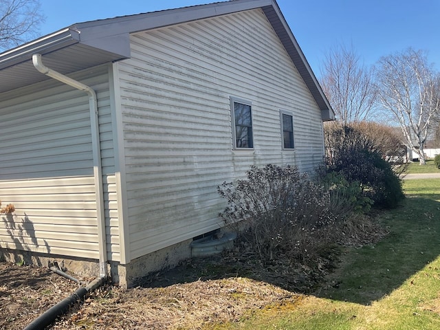 view of side of home
