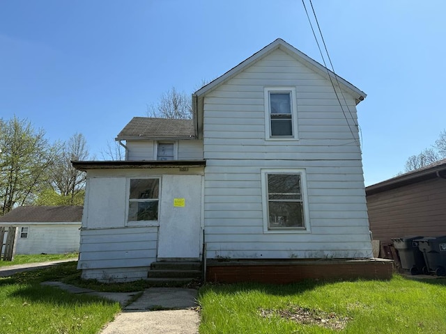 view of front of house featuring entry steps