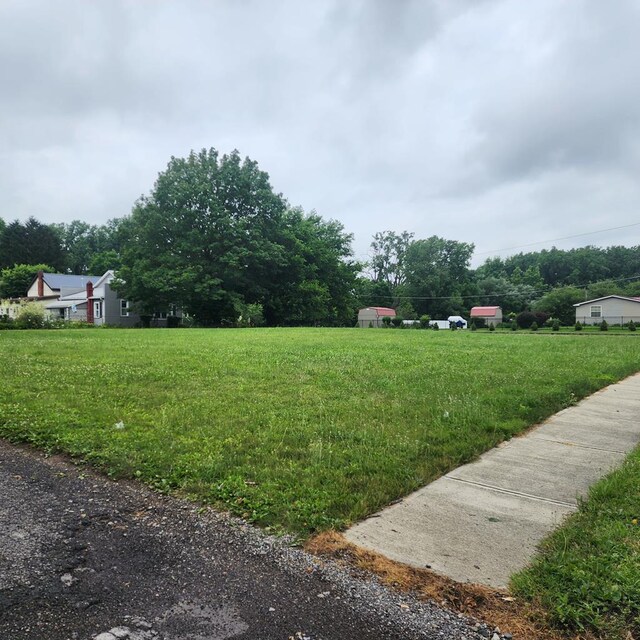 303 W W Galen St, Bucyrus, OH 44820 - photo 11