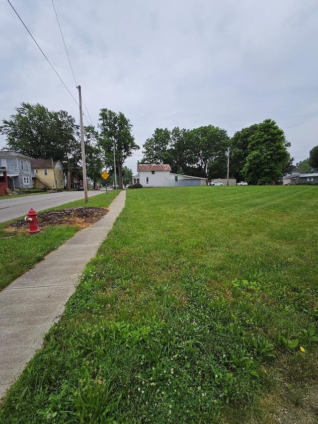 303 W W Galen St, Bucyrus, OH 44820 - photo 12