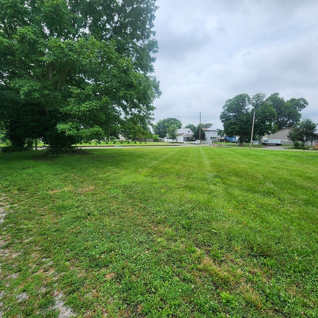 303 W W Galen St, Bucyrus, OH 44820 - photo 5