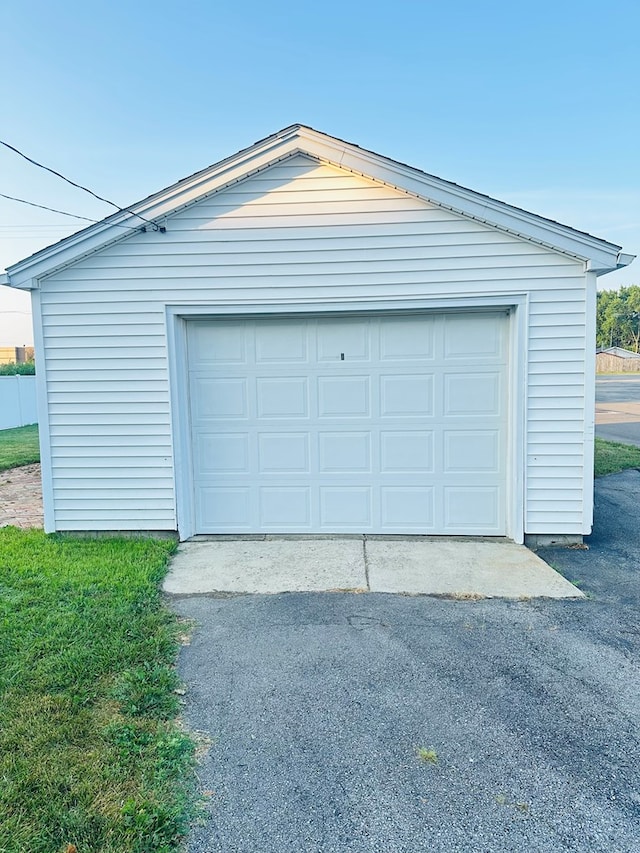 229 Gaius St, Bucyrus, OH 44820 - photo 8