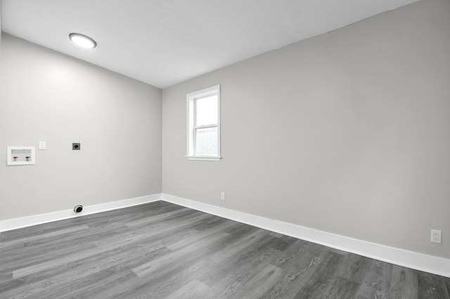 44 W 4th St, Fredericktown, OH 43019 - unfurnished room with baseboards and dark wood finished floors