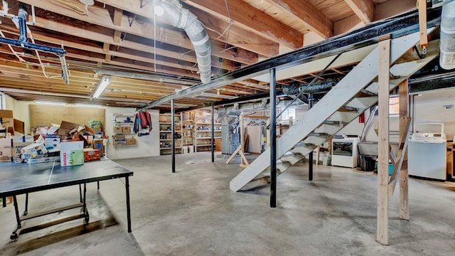 basement featuring washer / clothes dryer