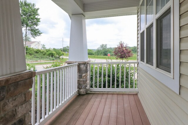 1915 Teakwood Dr, Ontario, OH 44906 - photo 4