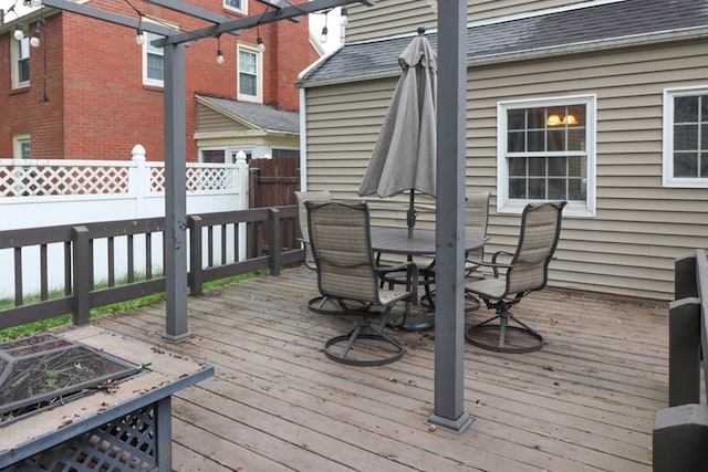 431 Overlook Rd, Mansfield, OH 44903 - wooden terrace featuring outdoor dining space