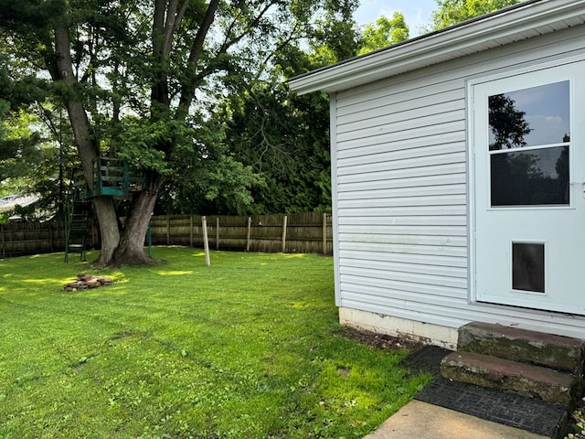 227 S Jefferson St, Loudonville, OH 44842 - view of fenced yard