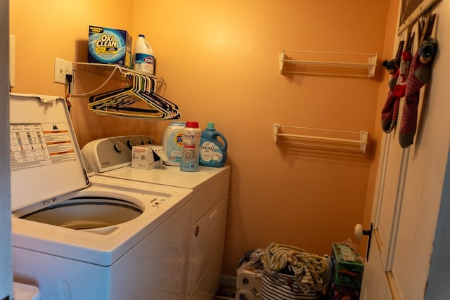 5837 Township Road 103, Mount Gilead, OH 43338 - laundry area featuring independent washer and dryer