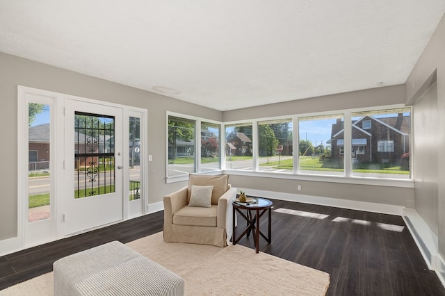 459 Glessner Ave, Mansfield, OH 44903 - sunroom / solarium featuring wood finished floors and baseboards