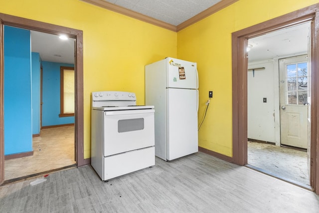 kitchen with baseboards, white appliances, light wood-style floors, and crown molding