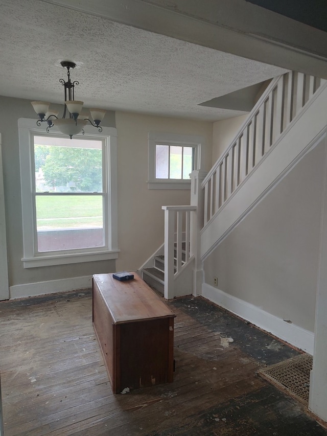 124 N Spring St, Bucyrus, OH 44820 - photo 3