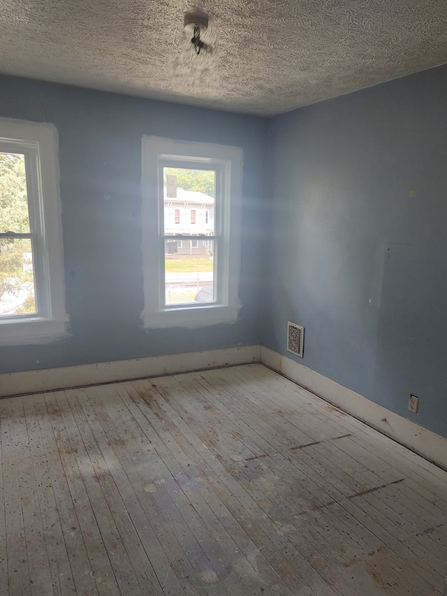 124 N Spring St, Bucyrus, OH 44820 - photo 7