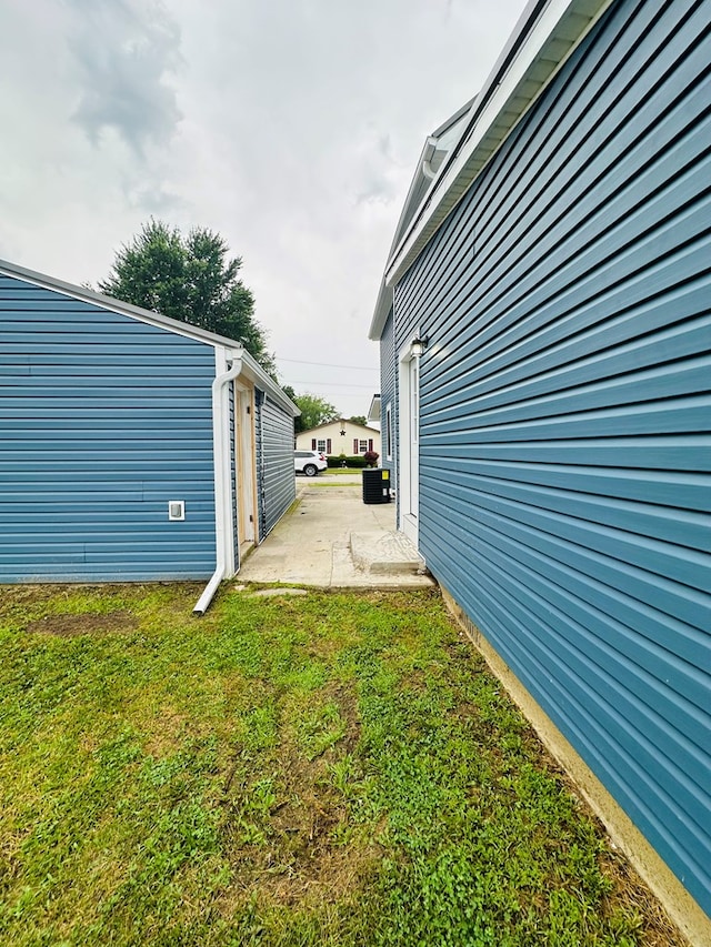 1030 Elm, Bucyrus, OH 44820 - view of green lawn featuring a patio