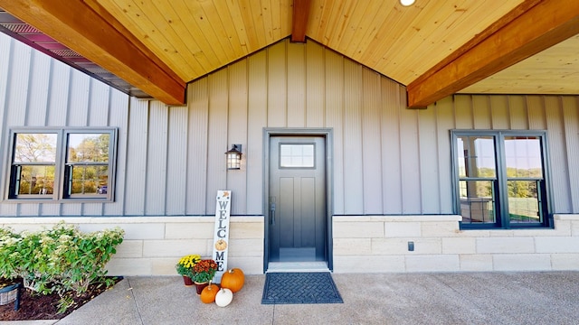 view of exterior entry with elevator