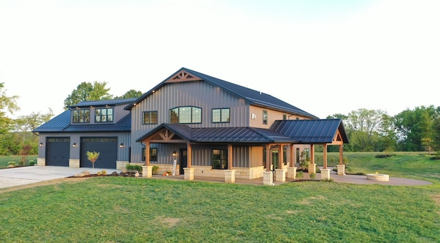 modern inspired farmhouse featuring a porch and a front yard