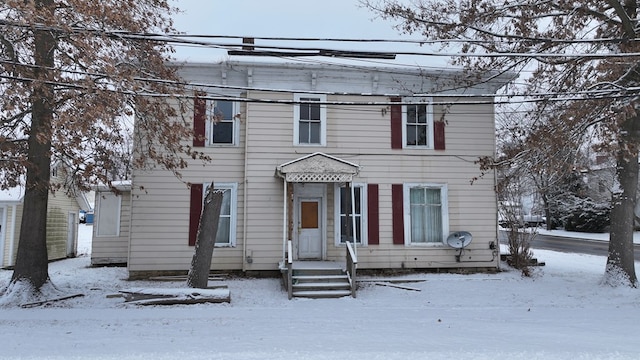 view of front facade