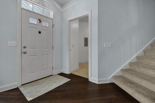 entryway featuring hardwood / wood-style floors