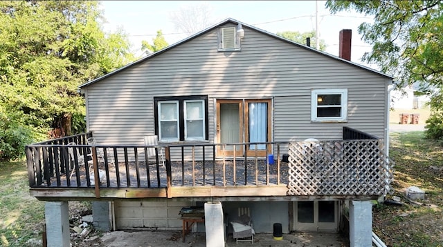 148 Dale Ave, Mansfield, OH 44902 - back of property featuring a wooden deck