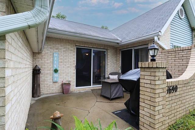 1690 Riva Ridge Dr, Mansfield, OH 44904 - view of patio / terrace