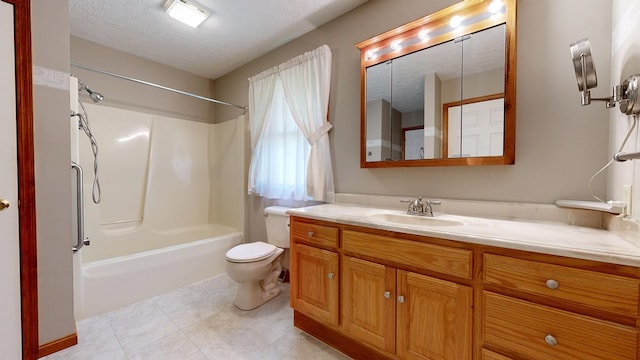 62 Elmridge Rd, Mansfield, OH 44907 - bathroom featuring a textured ceiling, vanity, bathing tub / shower combination, toilet, and tile patterned floors