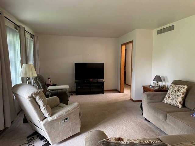 763 Sunnyside Dr, Galion, OH 44833 - living area featuring carpet floors and baseboards