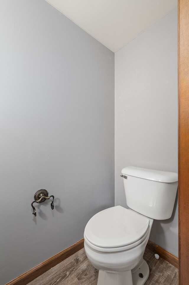 2055 Random Dr, Mansfield, OH 44904 - bathroom with wood finished floors and baseboards