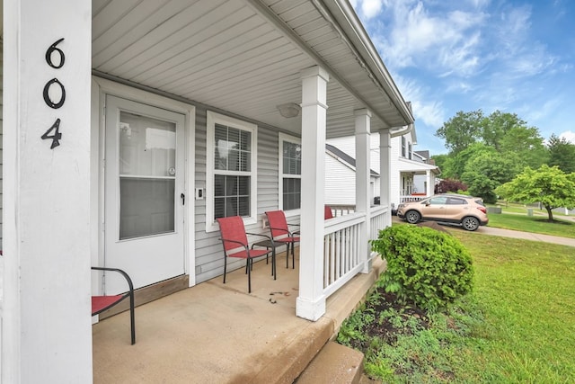 604 Sackman St, Mansfield, OH 44903 - photo 2