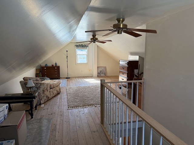 538 Broadview Ave, Mansfield, OH 44903 - bonus room featuring vaulted ceiling, wood-type flooring, and a ceiling fan