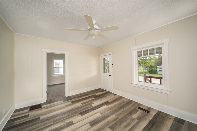 420 S Seltzer St, Crestline, OH 44827 - photo 5