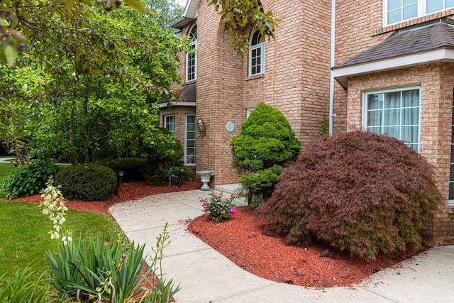 view of home's exterior