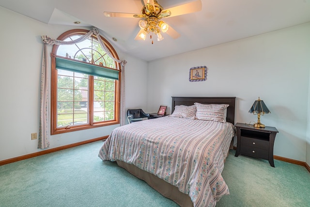 bedroom with carpet and ceiling fan