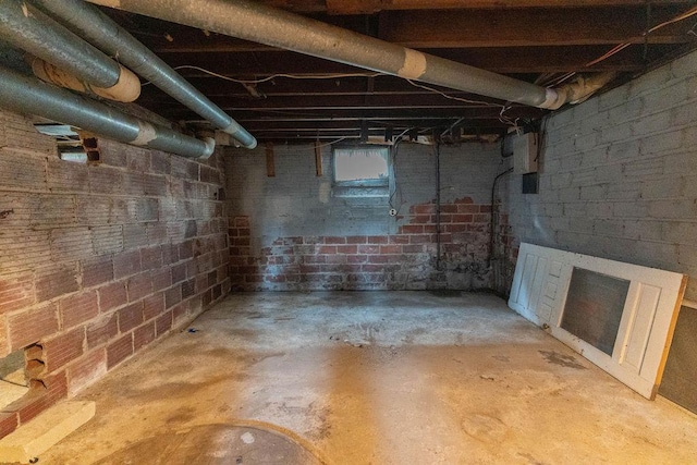 657 W Fourth St, Mansfield, OH 44906 - photo 32