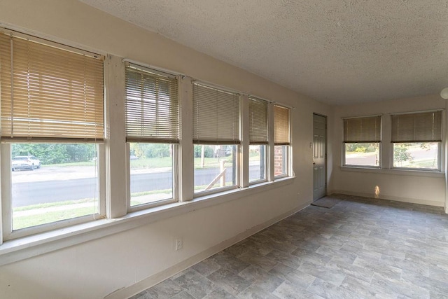 657 W Fourth St, Mansfield, OH 44906 - photo 6