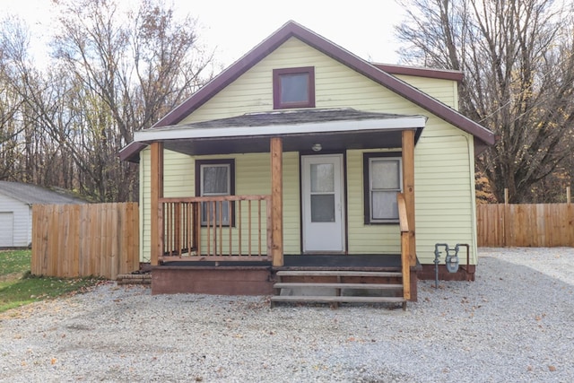 bungalow-style house featuring covered porch