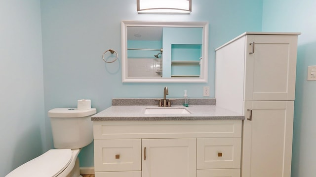 621 Heidi Ln, Mansfield, OH 44904 - bathroom with toilet and vanity