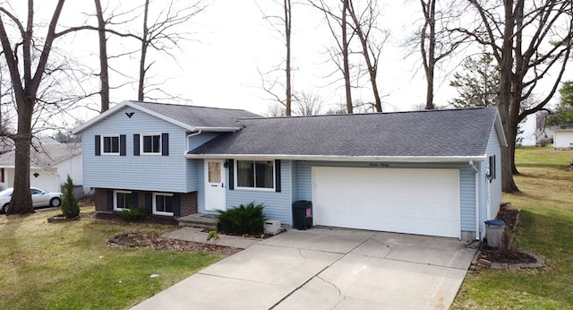 1690 Evergreen Ave W, Mansfield, OH 44905 - wooden deck with an outbuilding, a lawn, and fence
