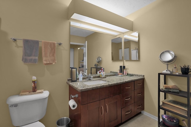 810 Whippoorwill Ln, Mansfield, OH 44906 - half bathroom featuring vanity and toilet