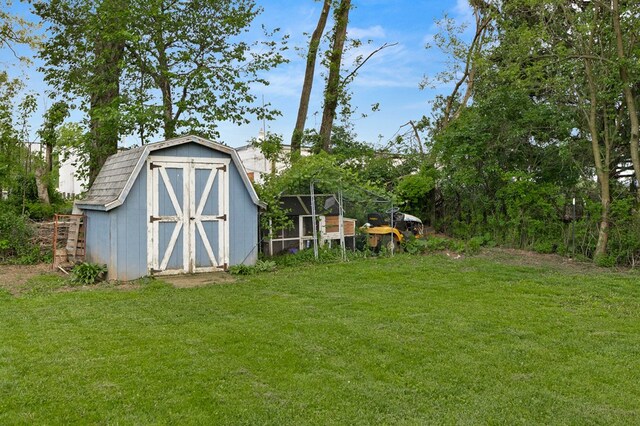 933 Fairfax Ave, Mansfield, OH 44906 - view of grassy yard