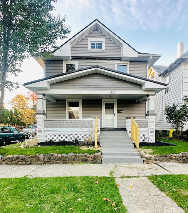 view of front of house with covered porch