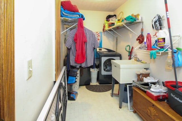 1320 Oakridge Rd, Bucyrus, OH 44820 - washroom featuring tile patterned floors and independent washer and dryer