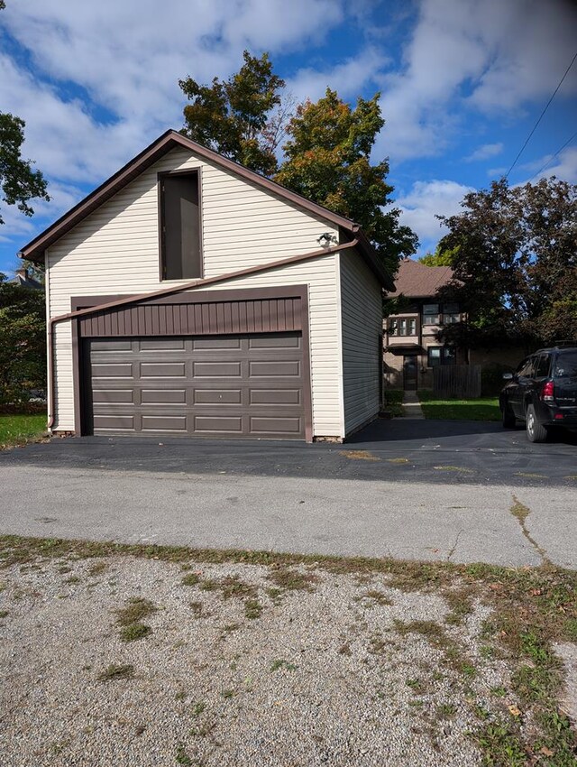 708 S Sandusky Ave, Bucyrus, OH 44820 - photo 7