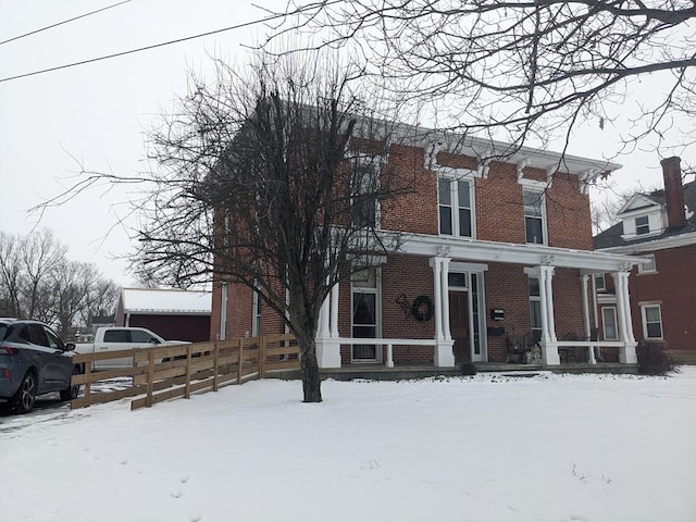 view of italianate-style house