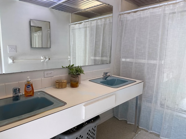 380 Tidd Dr, Galion, OH 44833 - full bath featuring double vanity