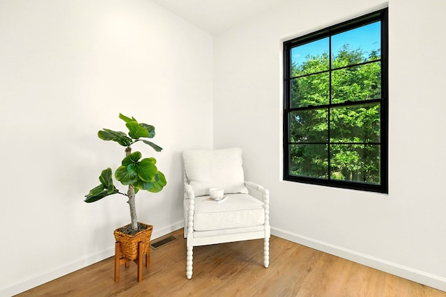 1360 Lexington Ontario Rd, Mansfield, OH 44904 - sitting room featuring wood finished floors