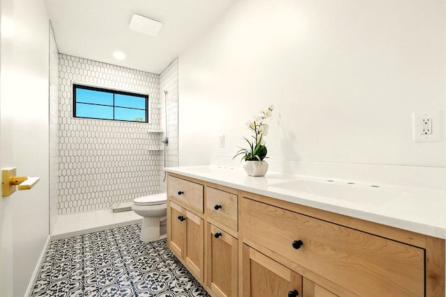 1360 Lexington Ontario Rd, Mansfield, OH 44904 - bathroom featuring tiled shower and double vanity